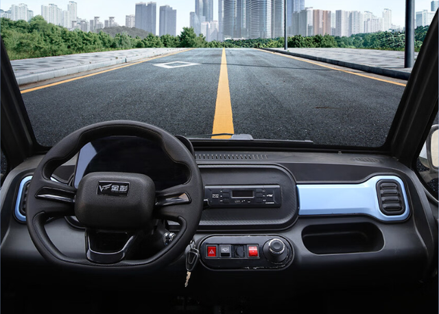 1万元左右，这3款低速四轮电动车，最大续航360里，适合家长接娃-