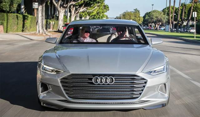 “奥迪A9”首次进店，6.3L W12+5300mm车长，售价低至140万-