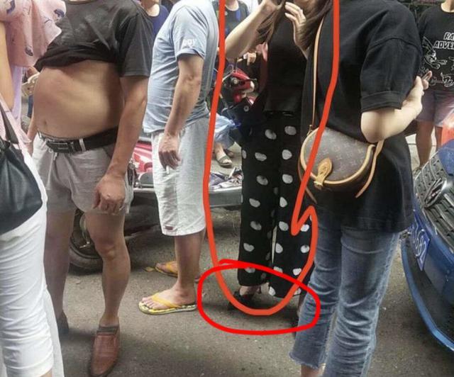 甩锅？南充一辆特斯拉“失控”致2死6伤，特斯拉：不是车辆故障！-