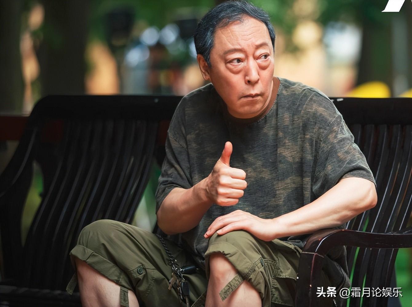 没想到,2023年一开年,倪大红会以这样的形式,打出一副王炸