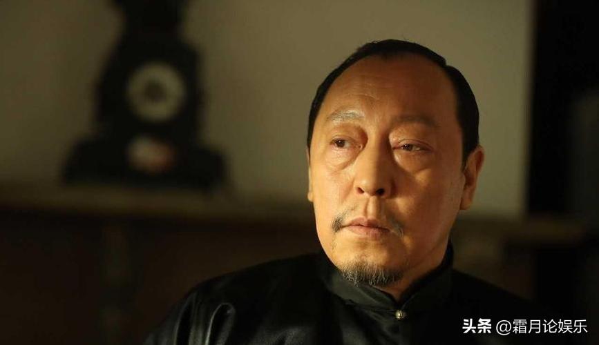 没想到,2023年一开年,倪大红会以这样的形式,打出一副王炸