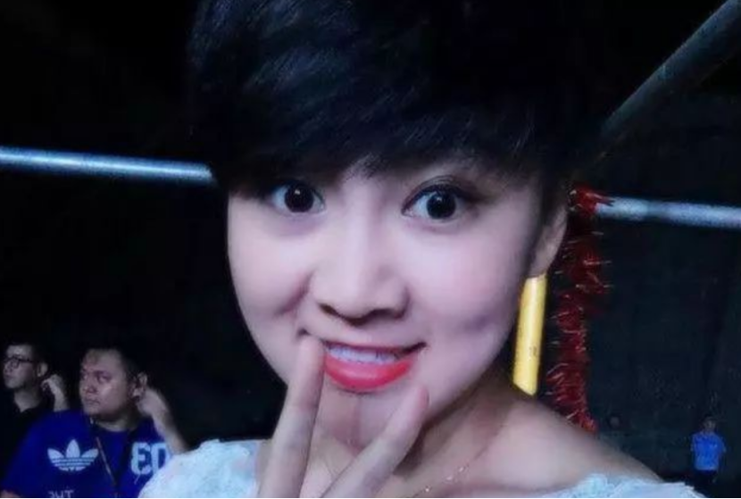 赵本山简介及所有弟子(赵本山:家家有本难念的经,徒弟骚扰女粉丝,女儿一个柜子40万)