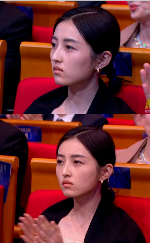 张子枫,你醒醒吧