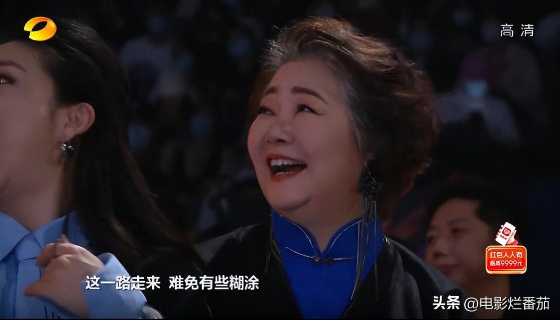 金鹰奖收视第一,殷桃惊艳夺冠,热依扎春风满面,雷佳音冷脸获奖