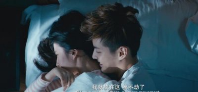 孙艺洲的老婆曹晓雯(孙艺洲的双面人生)