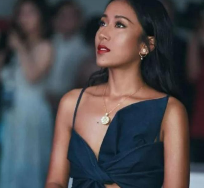 吉克隽逸资料 :吉克隽逸的成名,是娱乐圈的“悲哀”