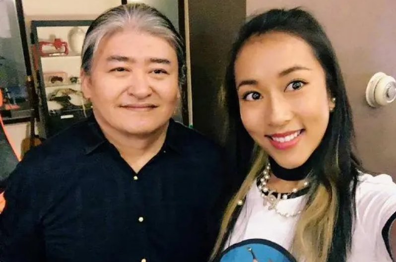 吉克隽逸资料 :吉克隽逸的成名,是娱乐圈的“悲哀”