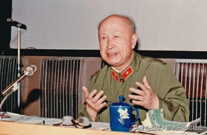 钱学森简介及资料(钱学森5年磨难终回国,能抵上5个师的钱学森,到底有多厉害)