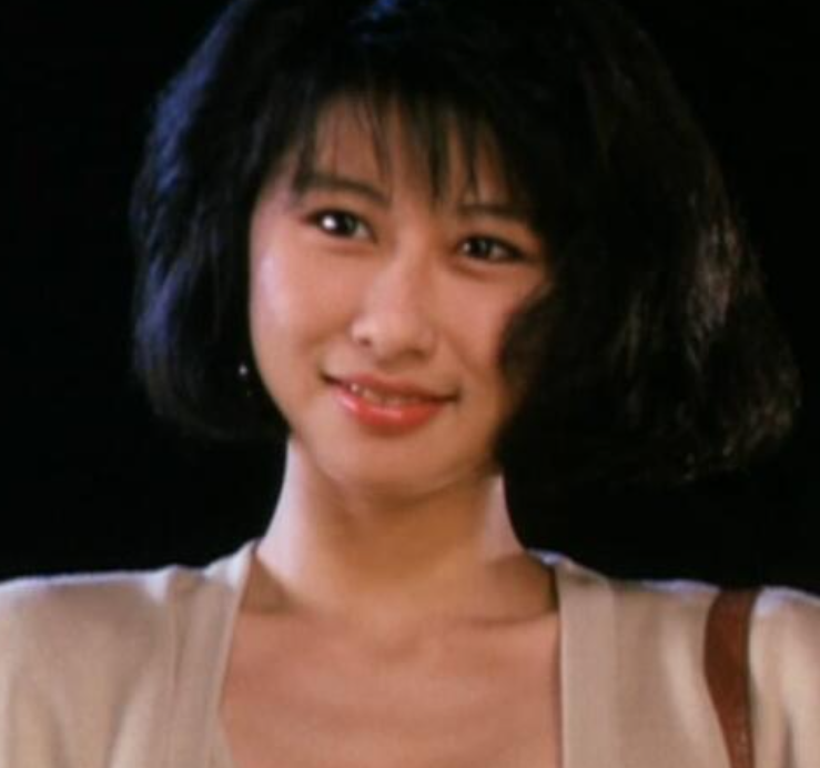 叶倩文资料:凭美貌征服了6个男人,抢闺蜜老公后成功上位