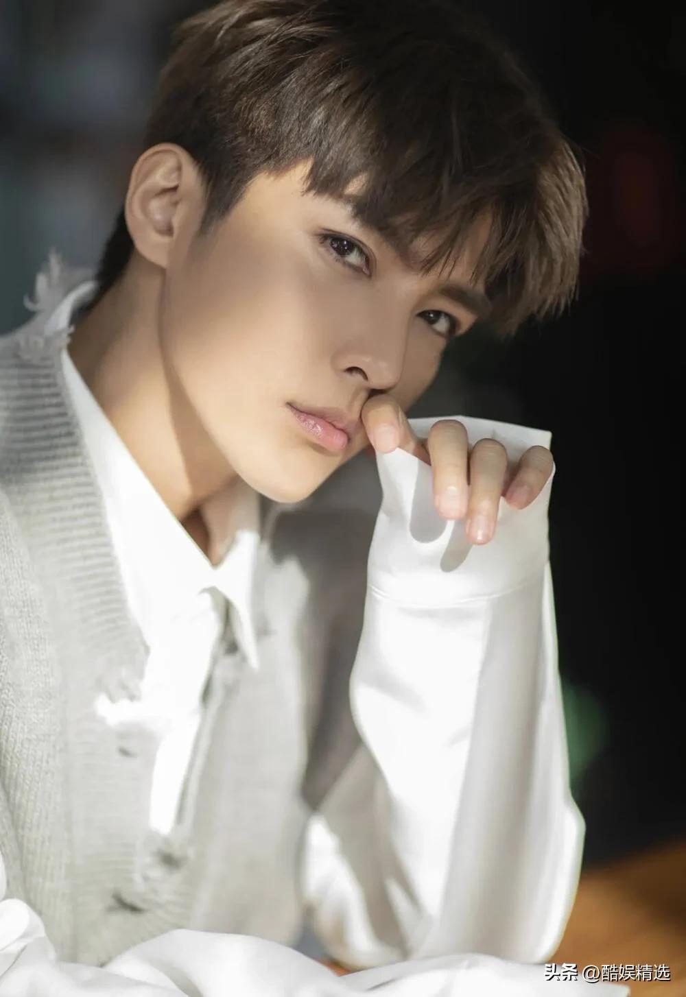 炎亚纶的资料 :中国台湾男歌手、演员