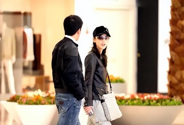 杨子的背景个人资料(起底杨子的家世)