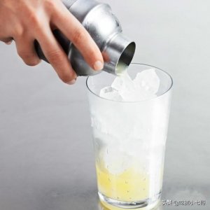 鸡尾酒纽约酸怎么调(纽约酸鸡尾酒口感)