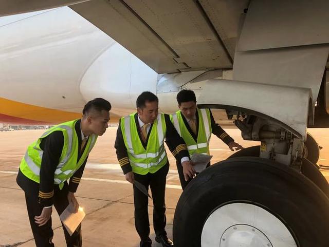 川航3U3839安全返航！飞机故障返航，为何要盘旋耗油或空中放油？-