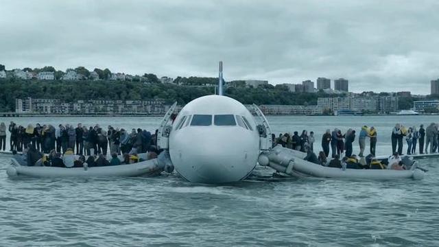 川航3U3839安全返航！飞机故障返航，为何要盘旋耗油或空中放油？-