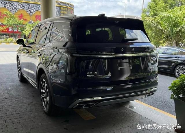 红旗这3款全新SUV很值得买，有CCPC冠军车型，还有大6座超舒适SUV-