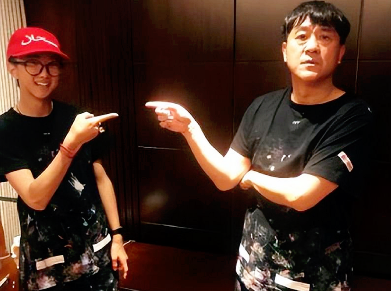 有妻万事足的著名演员何冰,婚后事业飙升,赚的钱全部上交给老婆