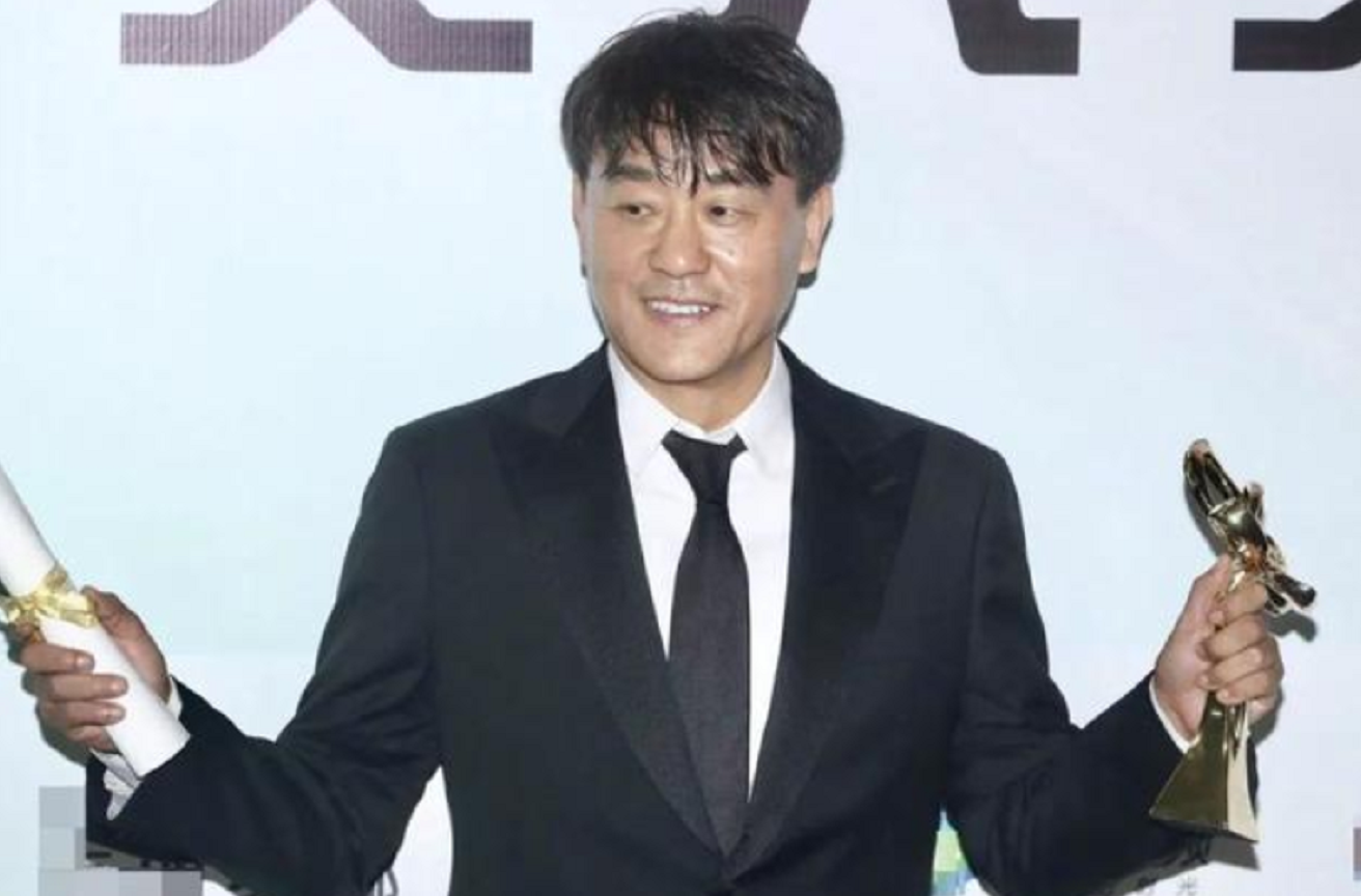 有妻万事足的著名演员何冰,婚后事业飙升,赚的钱全部上交给老婆