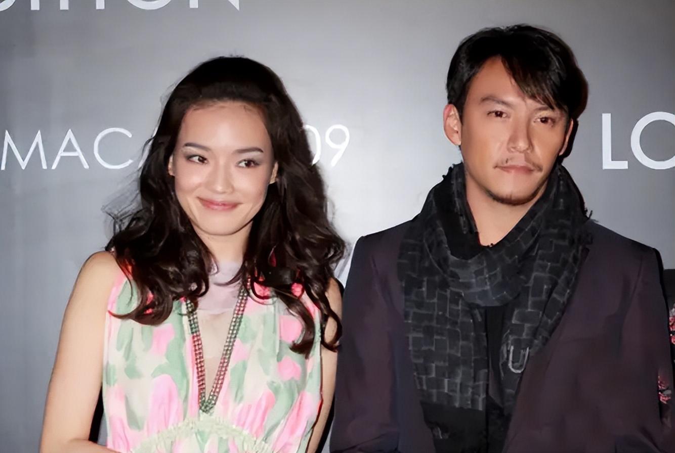 用一生治愈童年,40岁时嫁给冯德伦,舒淇是怎样完成自救的?