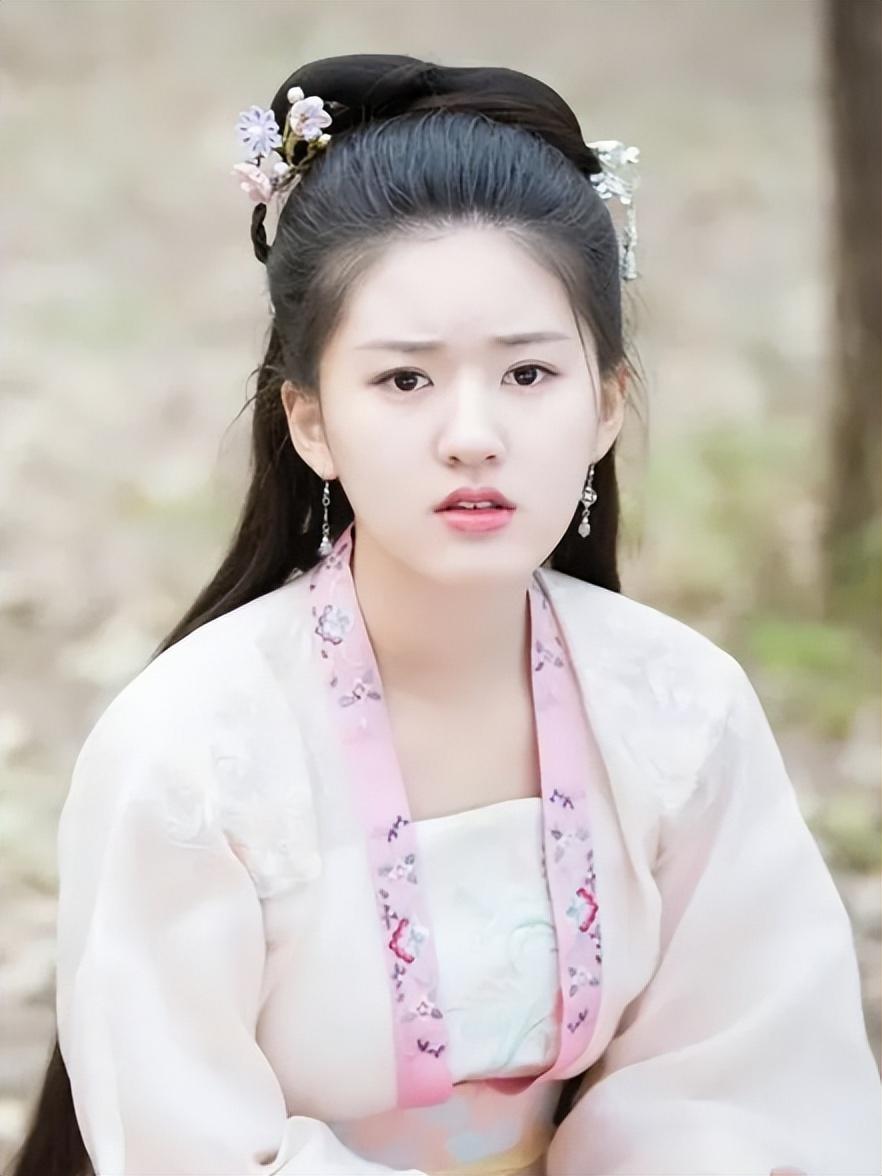 从网红到网剧一姐,落选超女,被于正内涵,赵露思如何火起来的