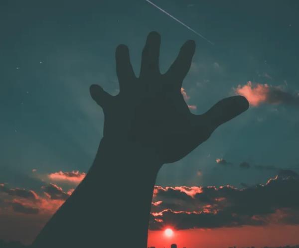 性单恋是怎样造成的(性单恋是什么原因造成的)