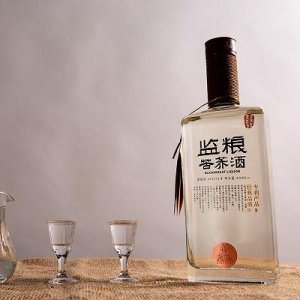 2013年 中低档白酒(13年茅台多少钱一瓶)