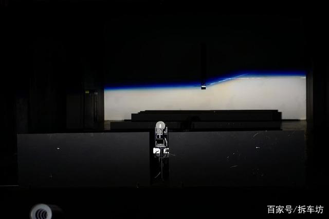 七座旗舰SUV 后来者荣威RX8有什么过人之处-