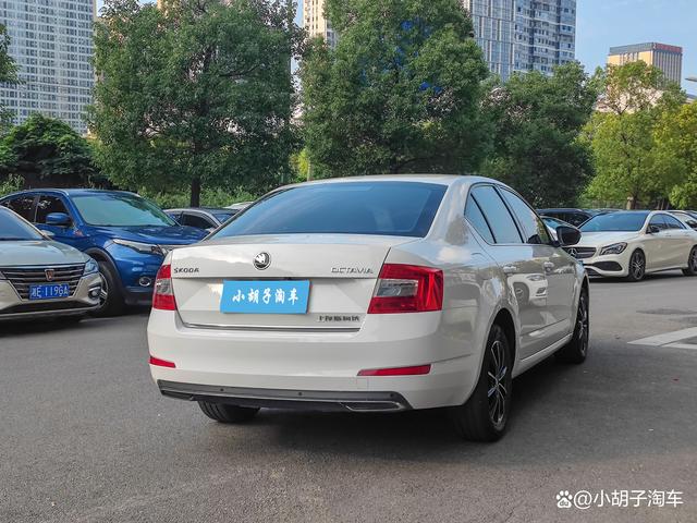 二手车捡漏:5万左右预算,有什么值得入手的代步车?-