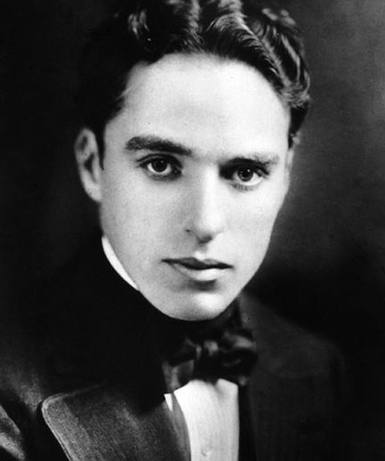 卓别林简介资料(幽默大师卓别林是怎么死的?)