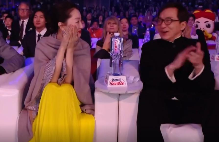 “三金影后”周冬雨的真实地位,被一个电影节揭开了