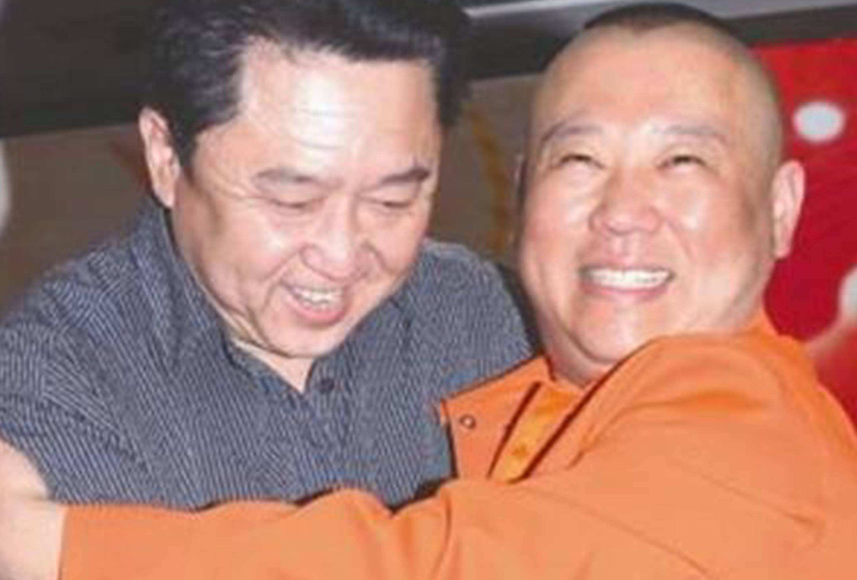 于谦:娶19岁女学生,不赚钱时靠老婆养,两个儿子归郭德纲管