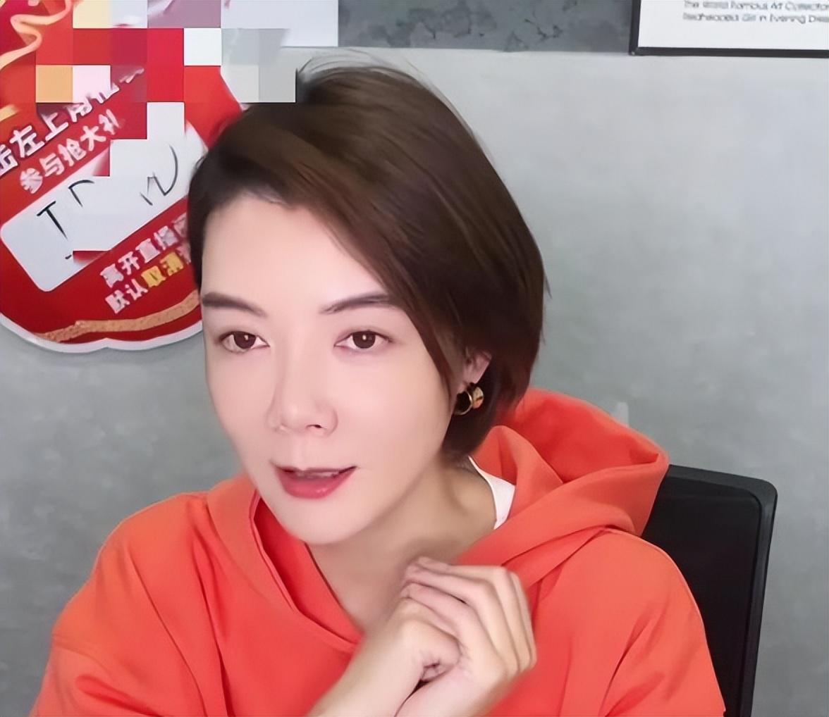 不顾一切嫁给山西富豪的演员车晓,离婚后40岁仍单身