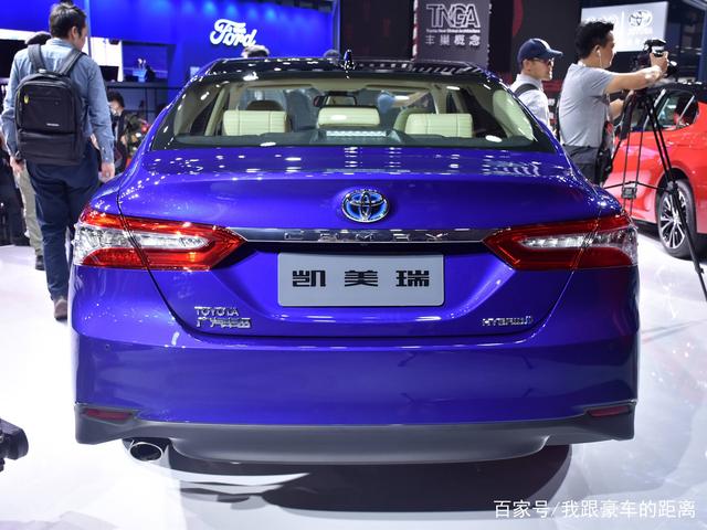 月薪过万买什么车合适?4款时尚中型车推荐-