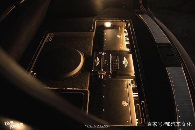 日系SUV王者!超450匹的英菲尼迪FX50S-