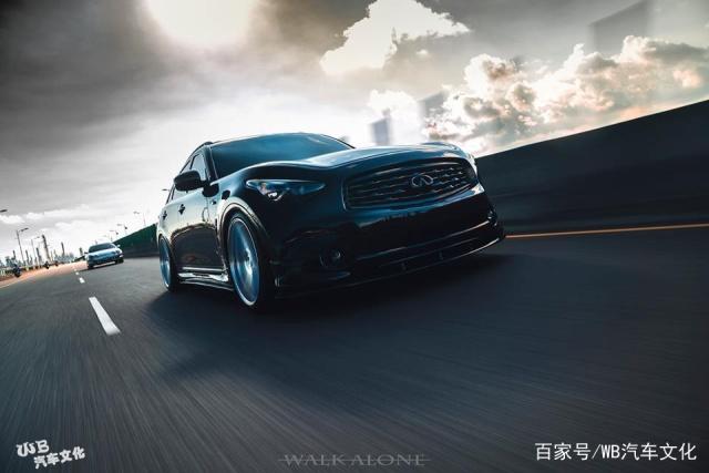 日系SUV王者!超450匹的英菲尼迪FX50S-