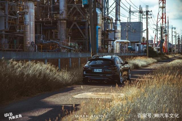 日系SUV王者!超450匹的英菲尼迪FX50S-