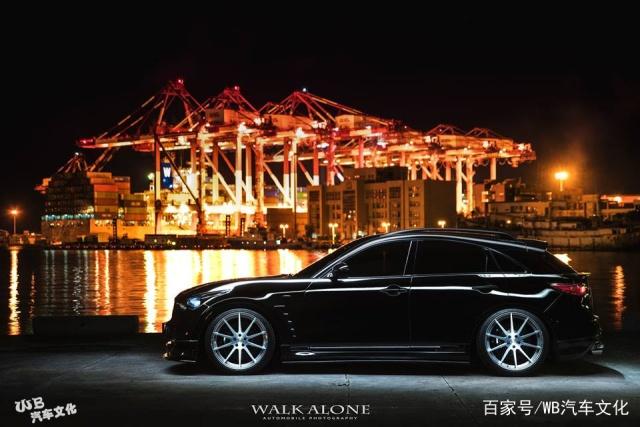 日系SUV王者!超450匹的英菲尼迪FX50S-