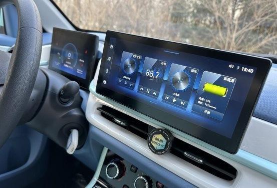 试驾纳米BOX,6万级纯电SUV代步首选,续航330公里-