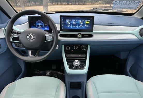 试驾纳米BOX,6万级纯电SUV代步首选,续航330公里-