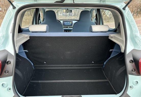 试驾纳米BOX,6万级纯电SUV代步首选,续航330公里-