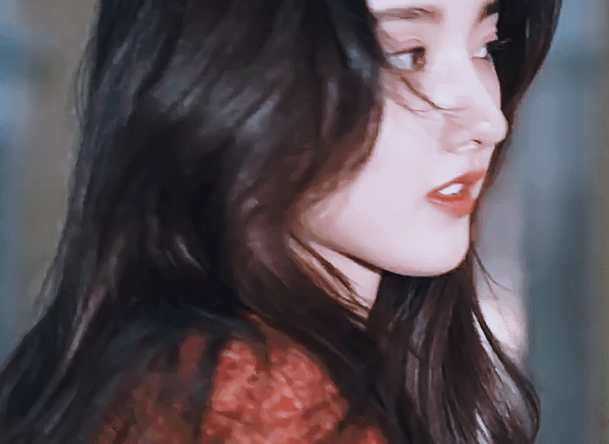 谭松韵的港风造型杀疯了？简直梦回九十年代