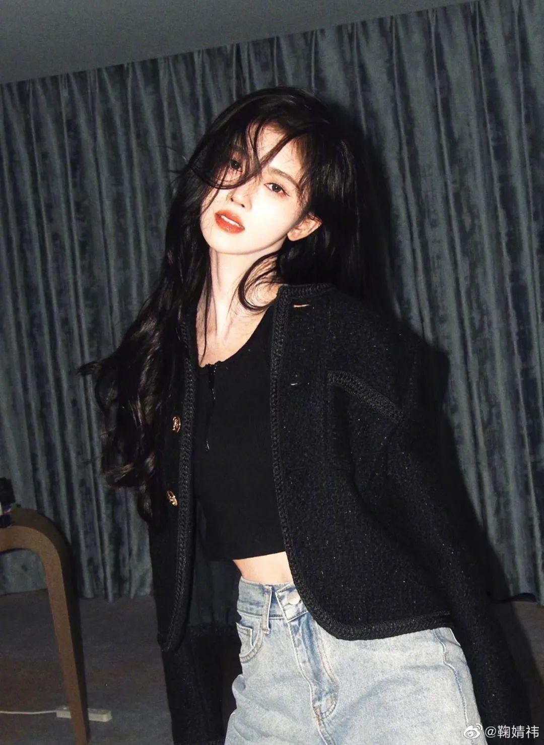 谭松韵的港风造型杀疯了？简直梦回九十年代