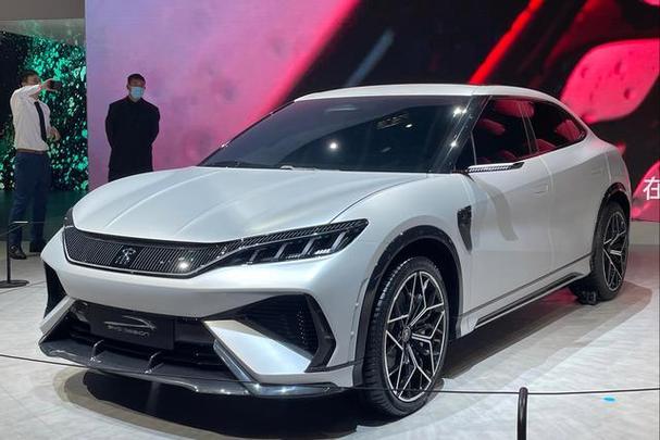 即将上市的最美国产SUV!续航1400公里油耗4.2L,宋L或18万起-