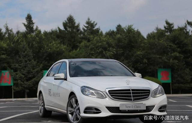 保时捷的买家午餐吃什么？车主晒出图片，网友：不如隔壁奔驰-