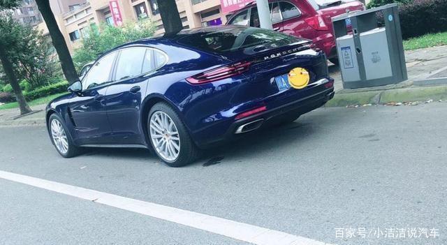保时捷的买家午餐吃什么？车主晒出图片，网友：不如隔壁奔驰-