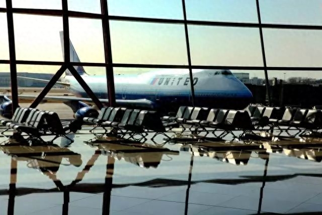 坐飞机注意事项(新人坐飞机全部流程)