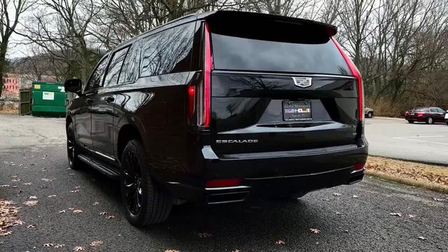 凯雷德V系列到底有多强，4.4秒即可破百，堪称地表最强全尺寸SUV-