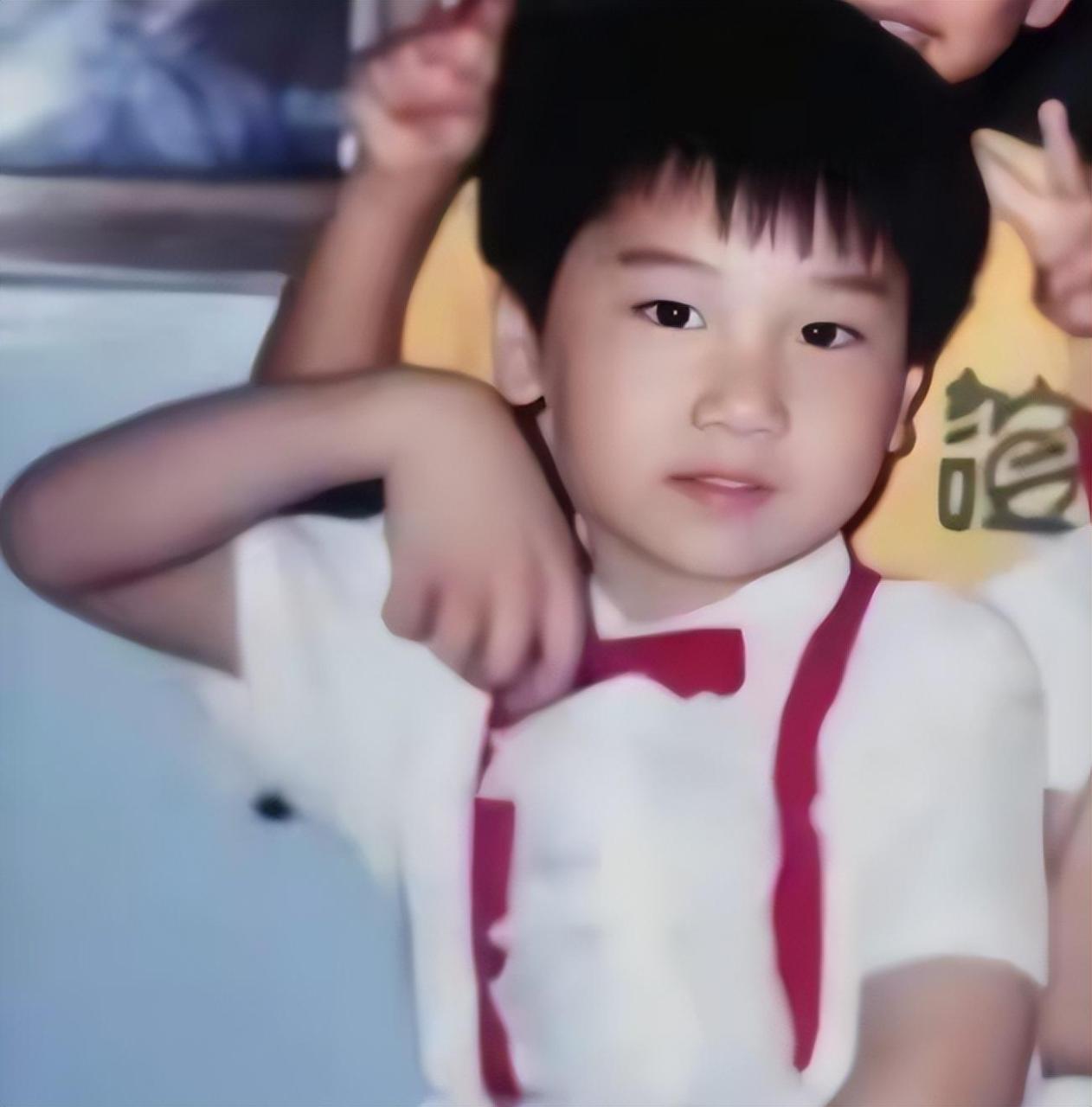 赵又廷个人资料及简历（赵又廷：前任个个都是大美女）