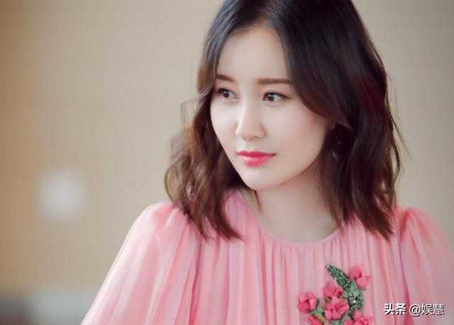 孙菲菲个人资料（被导演侄子暴打退出娱乐圈的孙菲菲）