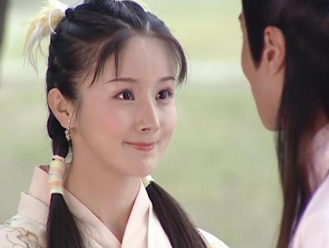 孙菲菲个人资料（被导演侄子暴打退出娱乐圈的孙菲菲）