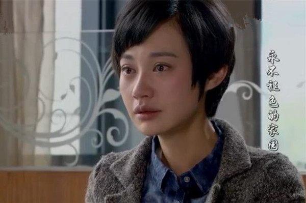 2岁，25岁，30岁，35岁，37岁，哪个年龄段的杨雪惊艳了你？"